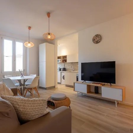 Mosse Leopolda By Mamo فلورنس