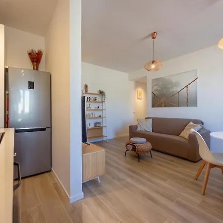 Mosse Leopolda By Mamo